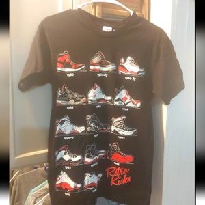 Mens Small Retro Jordan Kicks Tee